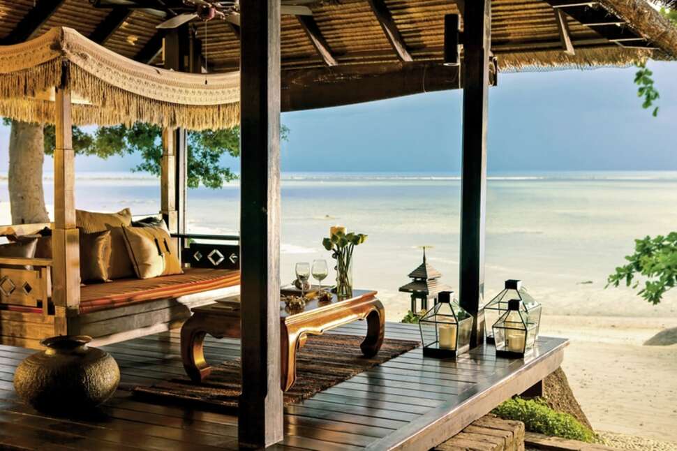 Ein Foto von der Terrasse im Renaissance Koh Samui Resort & Spa