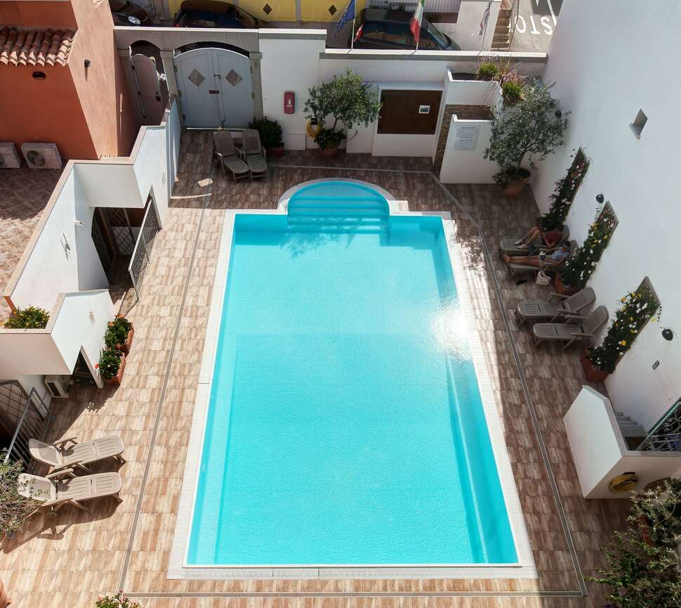 Een foto van het zwembad bij Residence Cristal Blu