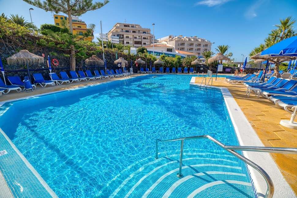 Een foto van het zwembad bij Ona El Marqués Resort