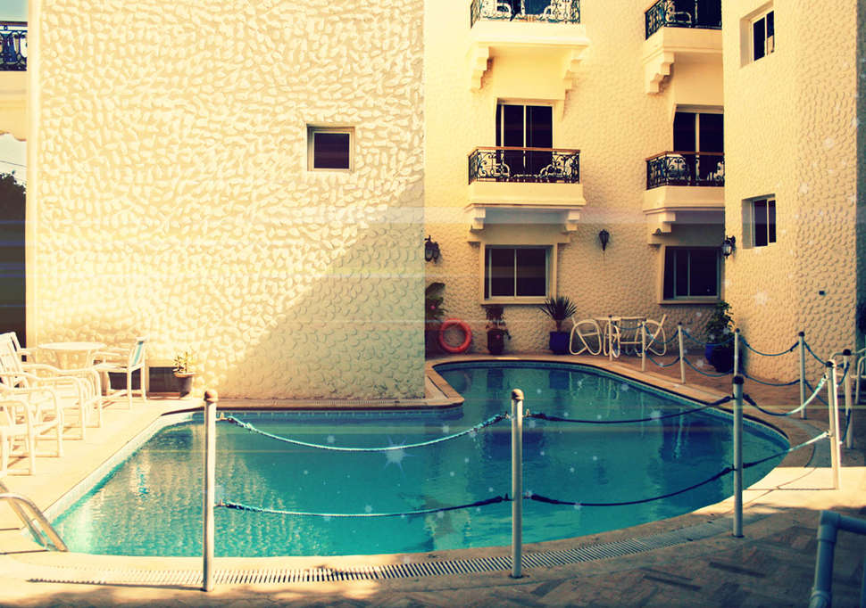Een foto van het zwembad bij Al Jasira Hotel