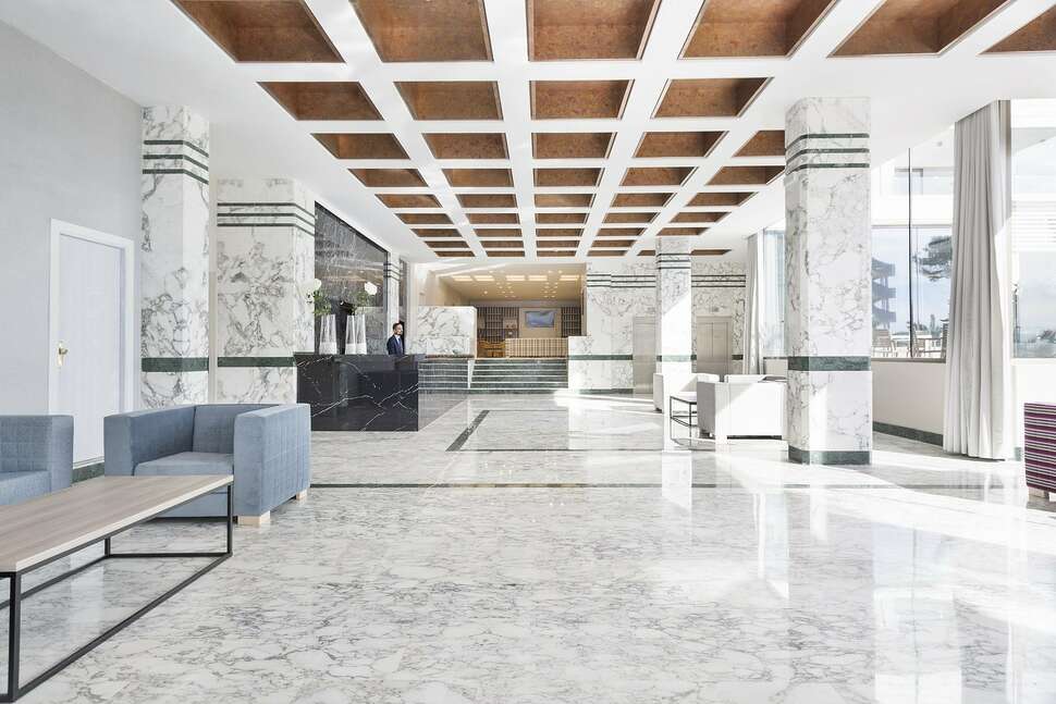 Een foto van het interieur van Hotel Best Negresco
