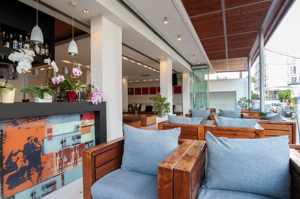 Een foto van het interieur van Atlantis City Hotel