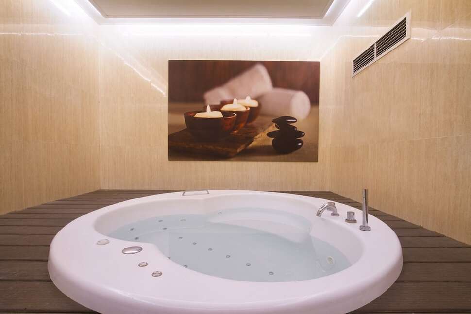 Ein Foto von den Einrichtungen im Hotel Garbi Millenni