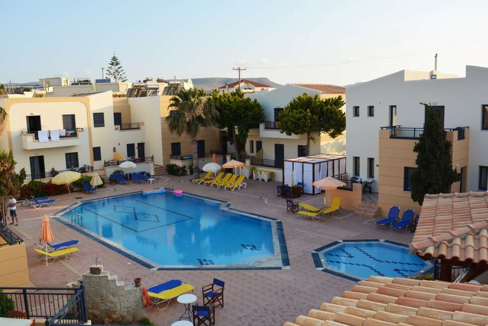 Een foto van het zwembad bij Blue Aegean Hotel & Suites