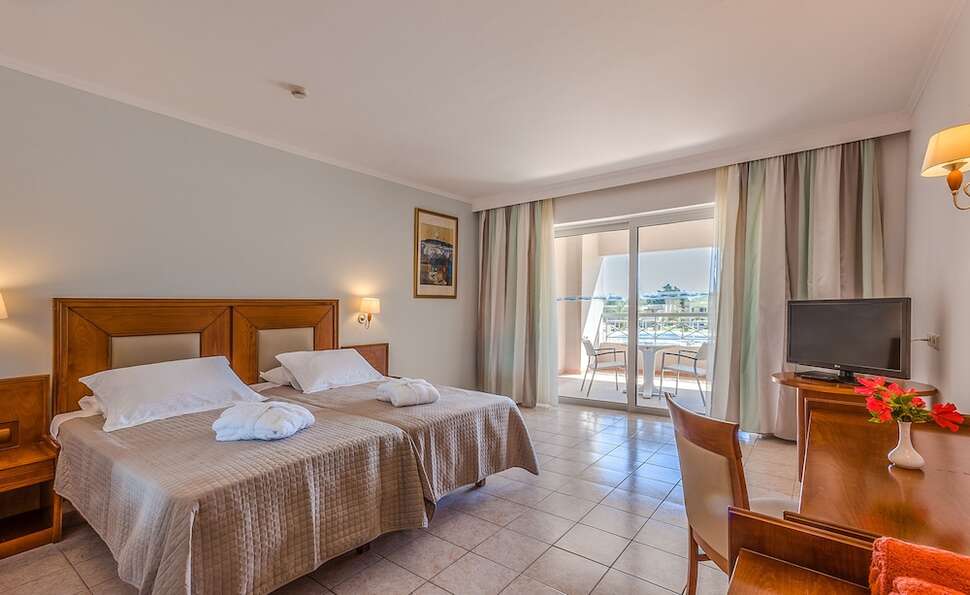 Een foto van Kipriotis Maris Suites