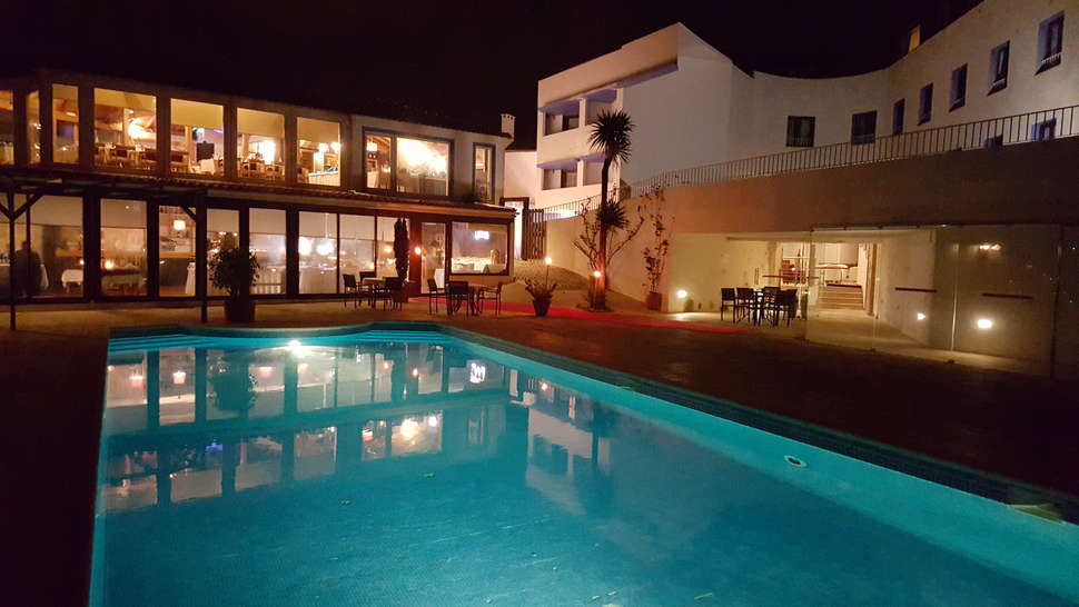 Ein Foto vom Pool im Miramar Hotel & Spa