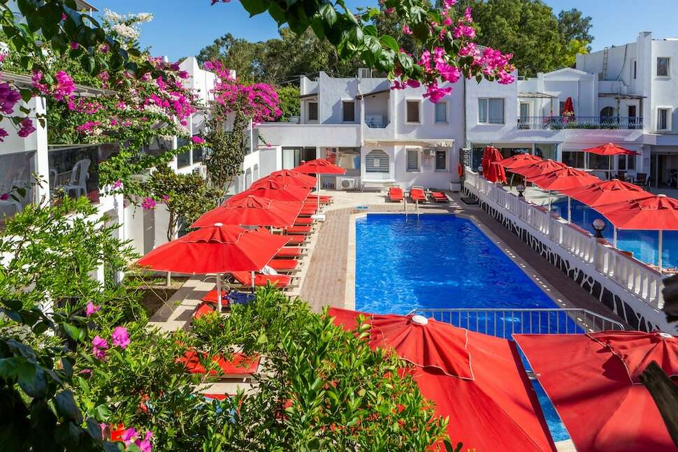 Een foto van het zwembad bij The Hello Hotel