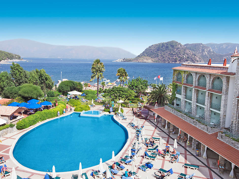 Een foto van het zwembad bij Hotel Marti La Perla