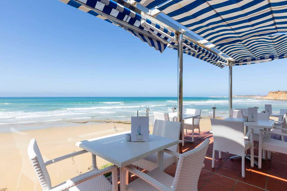 Ein Foto von der Terrasse im Hipotels Flamenco Conil