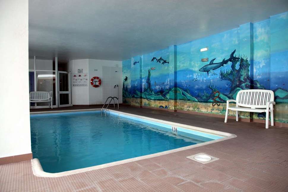 Een foto van het zwembad bij Aparthotel Calema