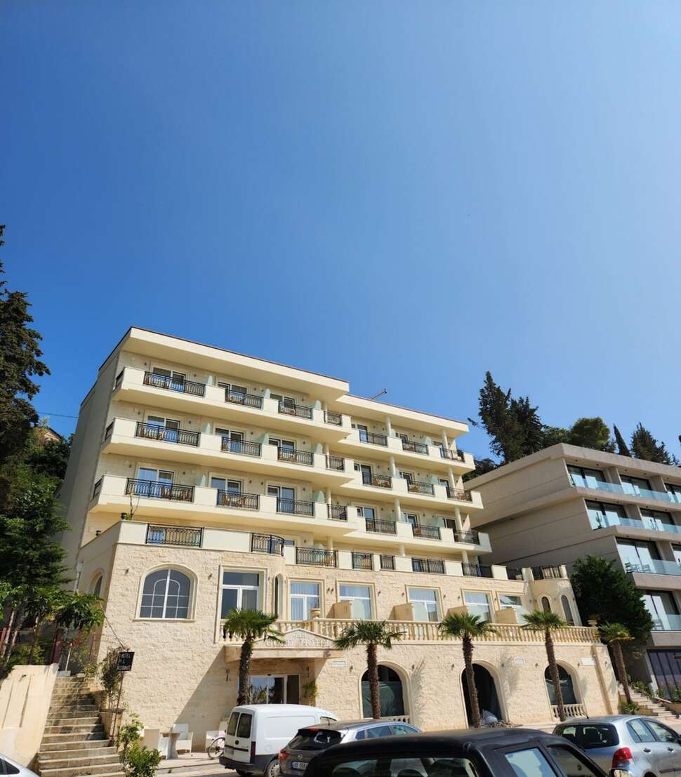 Ein Foto Gold Hotel