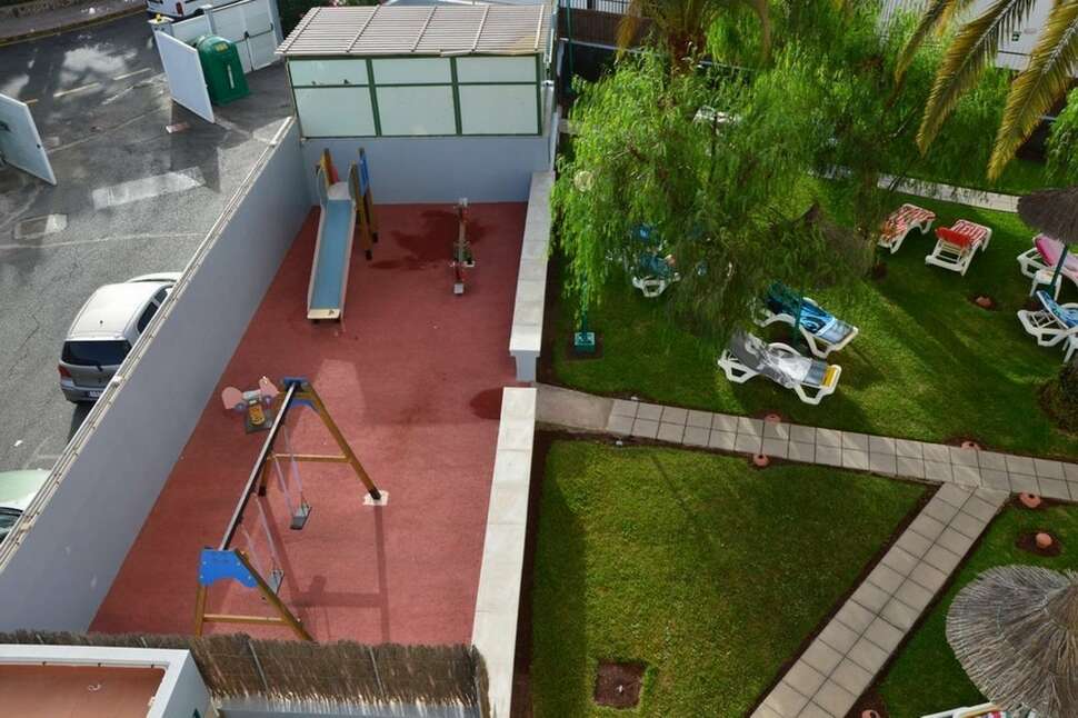 Een foto van het terras bij Hotel Principado