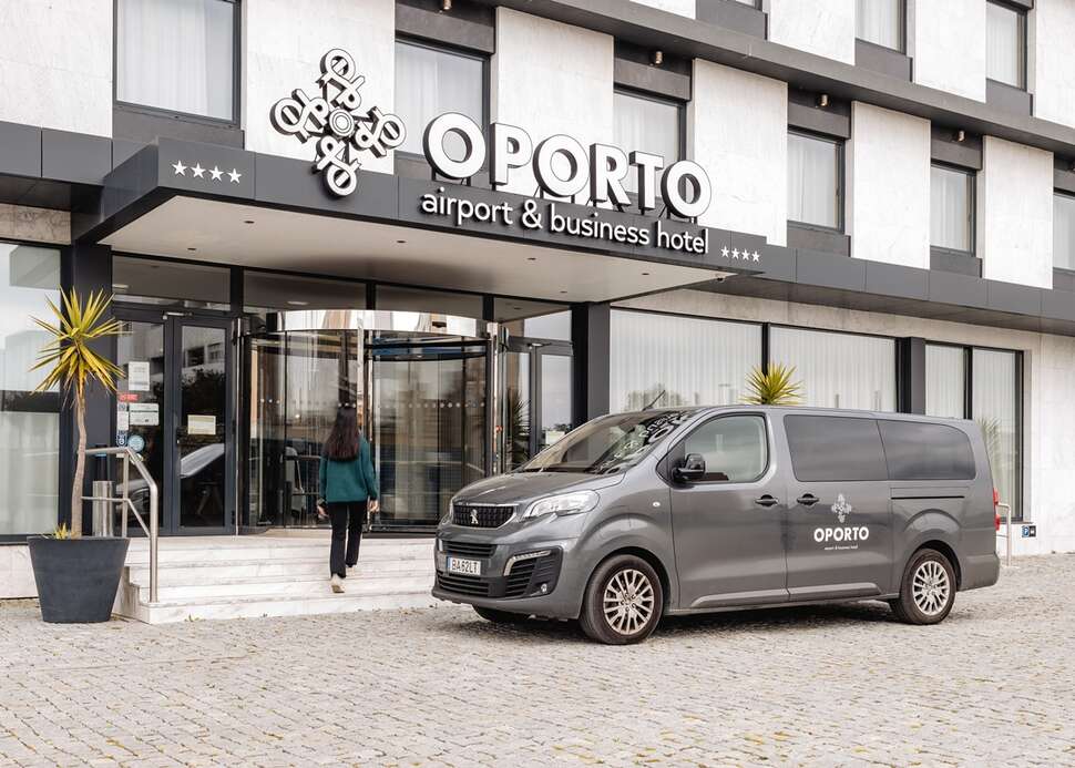 Een foto van Oporto Airport & Business