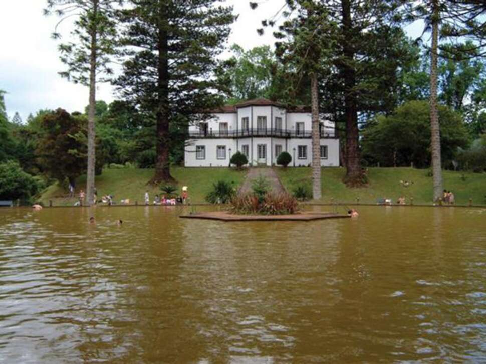 Een foto van de buitenkant van Terra Nostra Garden Hotel