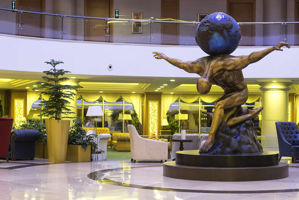 Een foto van het interieur van Aquasis De Luxe Resort & Spa