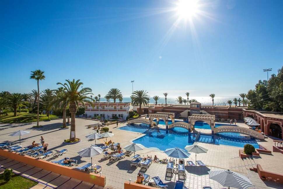 Een foto van het zwembad bij Hotel Club Al Moggar Garden Beach