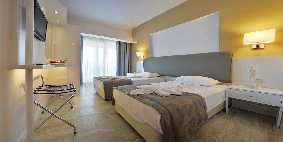 Ein Foto Maris Beach Hotel