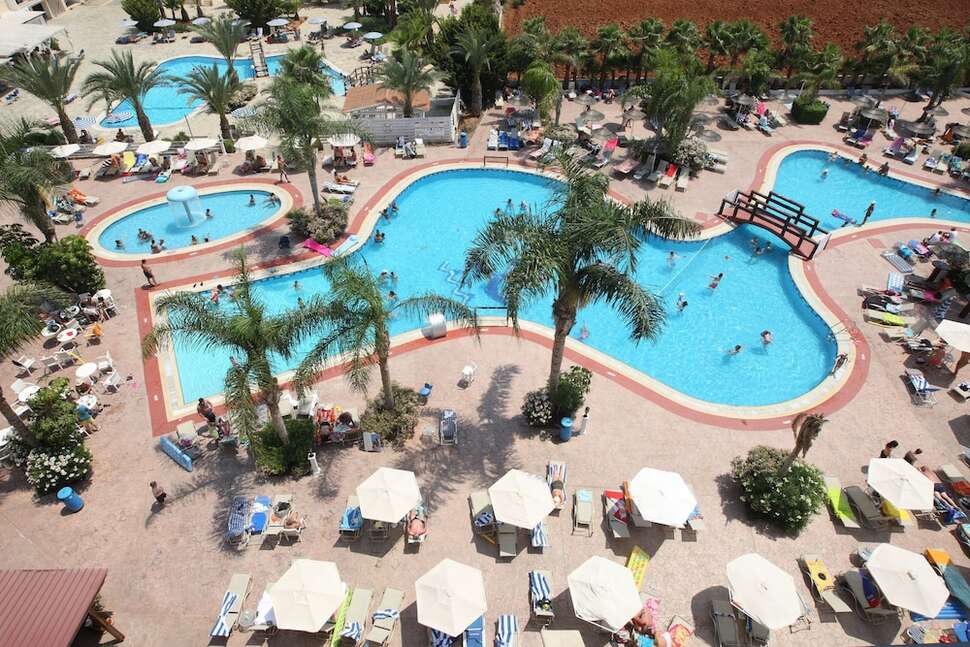 Ein Foto von einer Übersicht des Tsokkos Gardens Hotel
