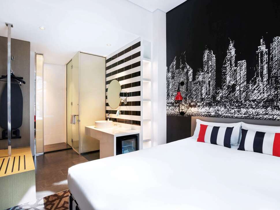 Ein Foto Ibis Styles Dubai Airport