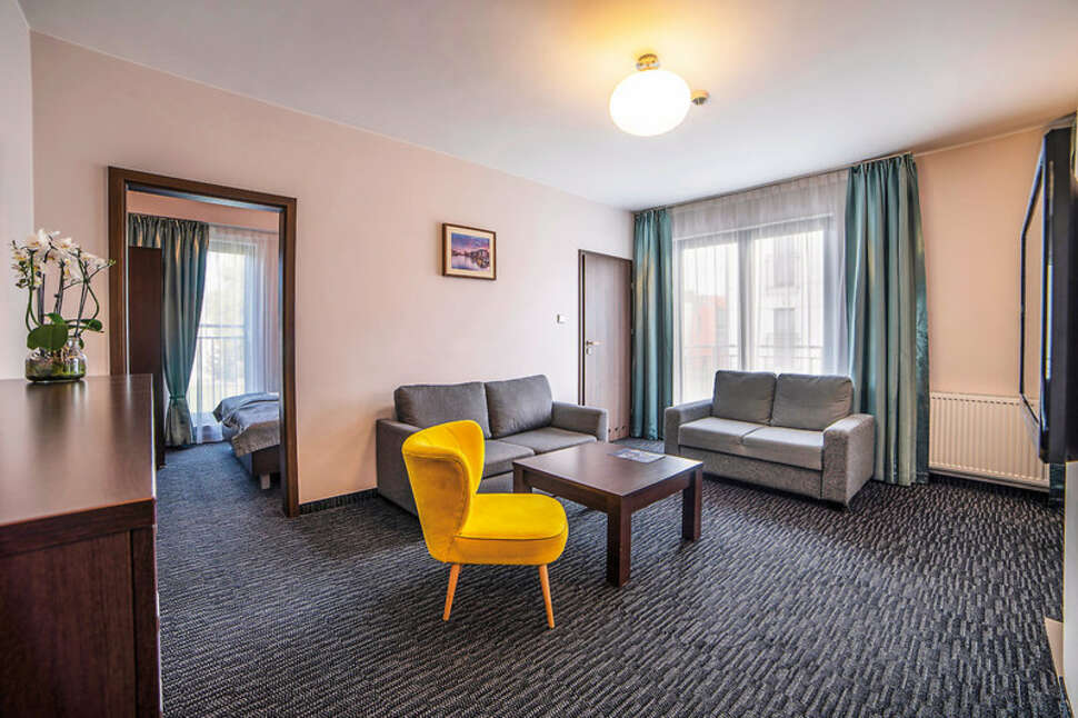 Ein Foto Golden Tulip Gdansk Residence