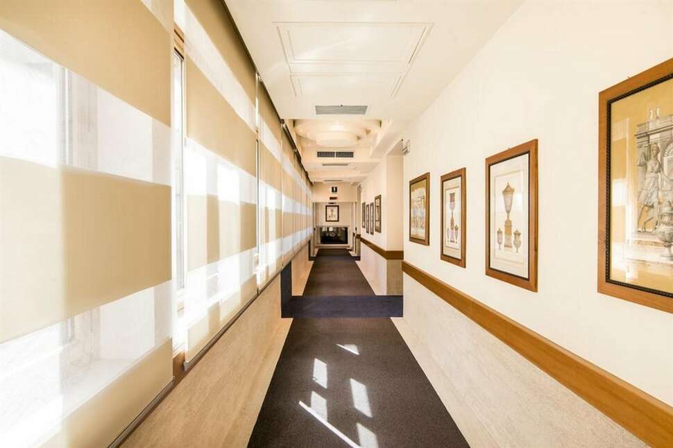 Ein Foto Grand Hotel Mediterraneo