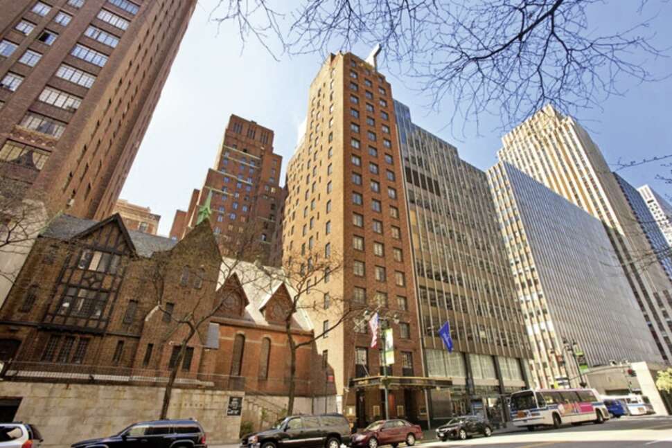 Een foto van de buitenkant van Westgate New York Grand Central