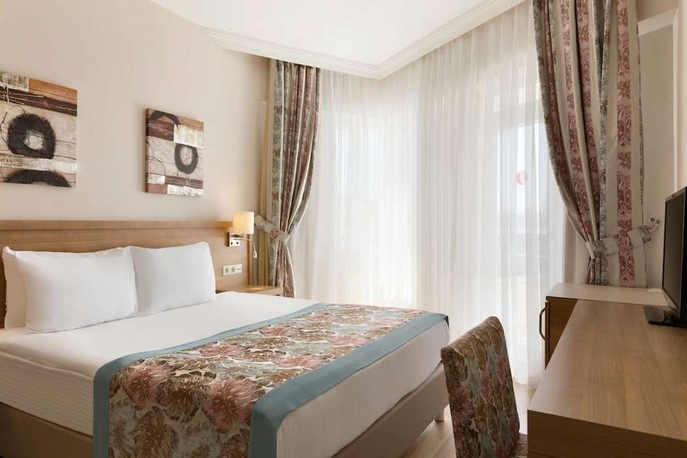 Een foto van Ramada Resort by Wyndham Lara