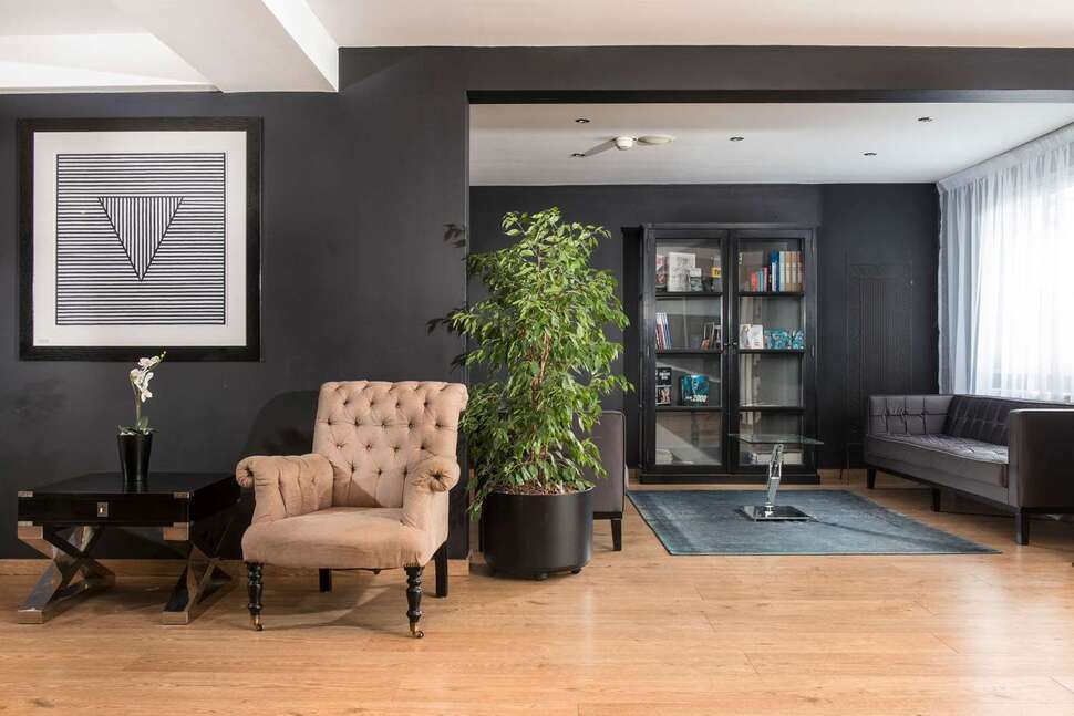 Een foto van het interieur van Tryp by Wyndham Berlin City East