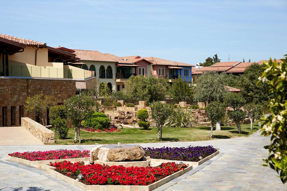 Ein Foto von der Außenansicht des Anthemus Sea Beach Hotel & Spa