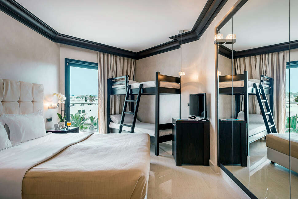 Ein Foto Mitsis Faliraki Beach Hotel & Spa