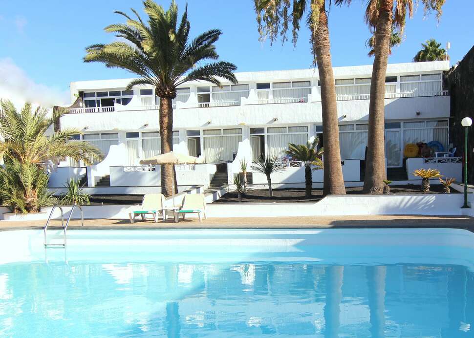 Ein Foto vom Pool im Arena Dorada Apartments