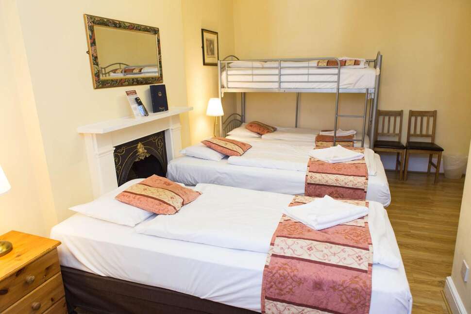 Een foto van Dolphin Hotel