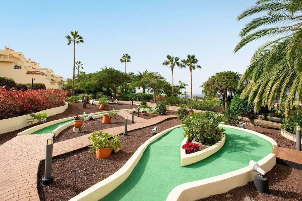Ein Foto von den Einrichtungen im Ramada Residences by Wyndham Costa Adeje