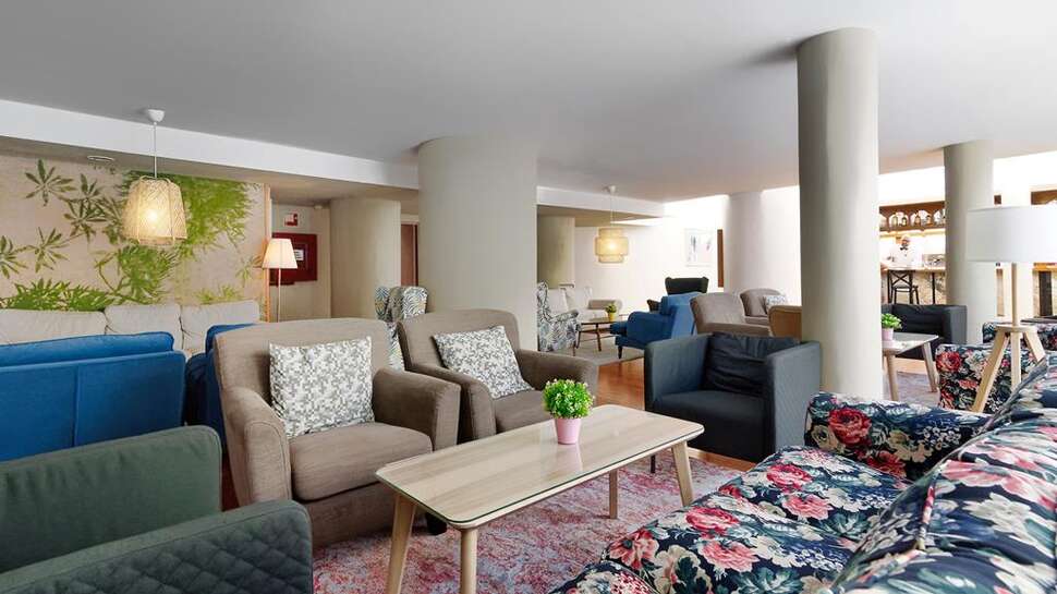 Een foto van het interieur van Bull Collection Canteras