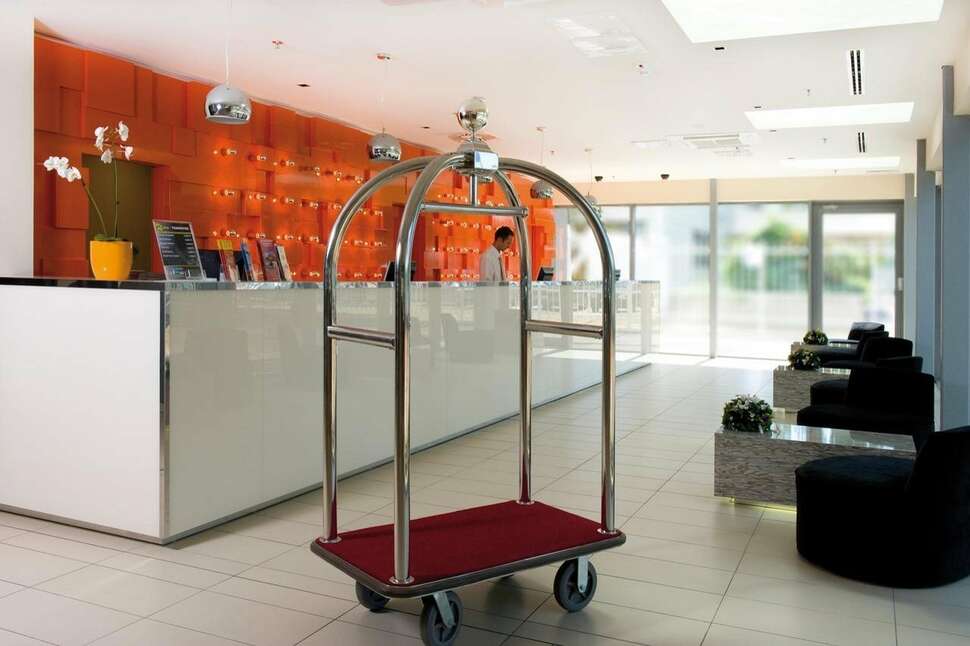 Een foto van het interieur van Expo Tower by Mellow Mood Hotels