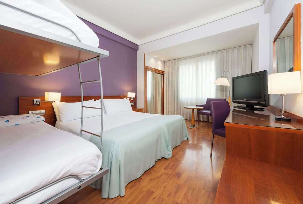 Ein Foto Hotel Madrid Centro Affiliated by Melia