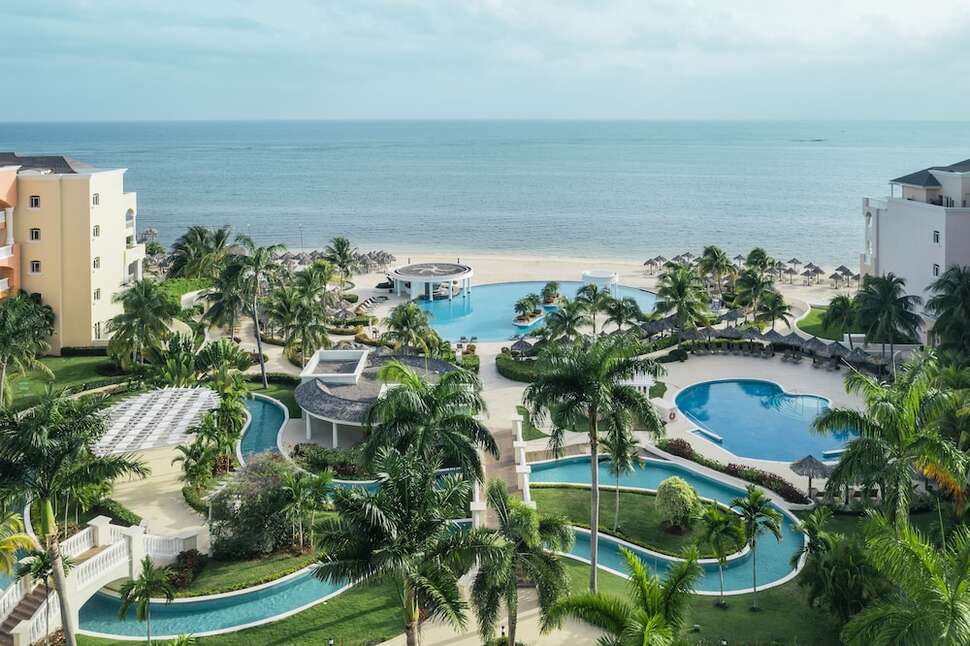 Een foto van Iberostar Selection Rose Hall Suites