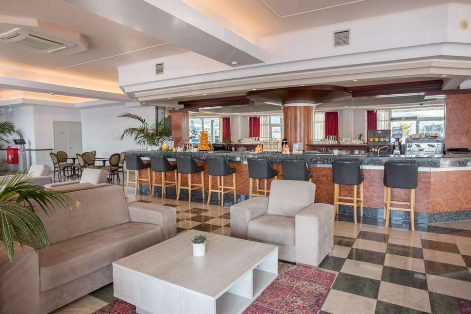 Een foto van Kosta Palace City Hotel