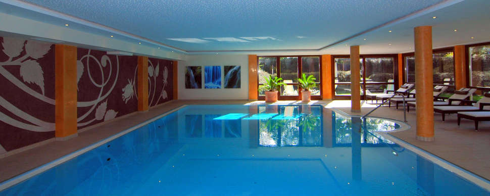 Een foto van het zwembad bij Hotel Sonnalp