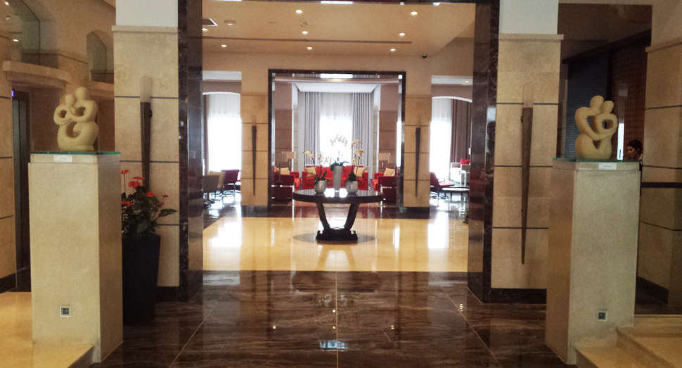 Een foto van het interieur van Maritim Antonine Hotel & Spa