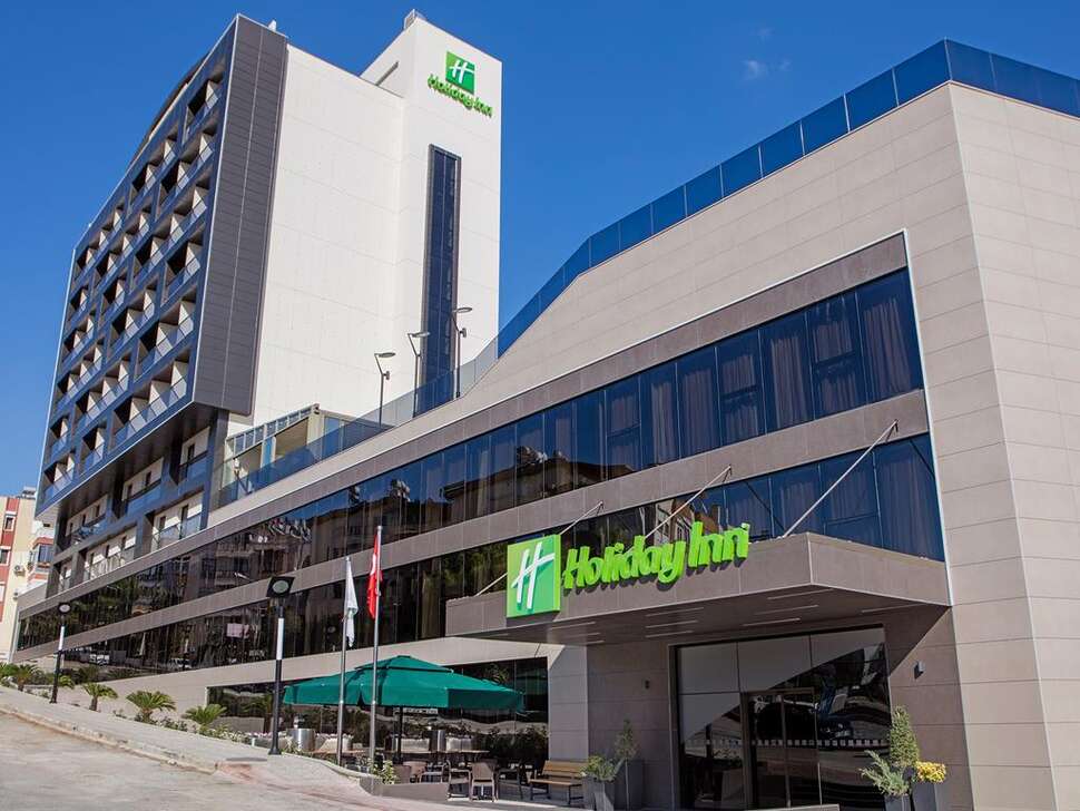 Een foto van het interieur van Holiday Inn Antalya