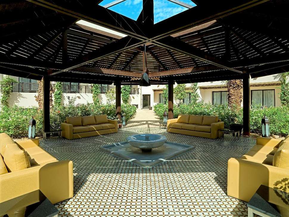 Een foto van het terras bij Adam Park Marrakech Hotel & Spa