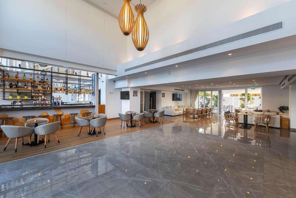 Ein Foto Protaras Plaza Hotel
