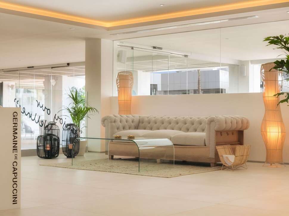 Ein Foto vom Innenbereich im Amare Beach Hotel Ibiza