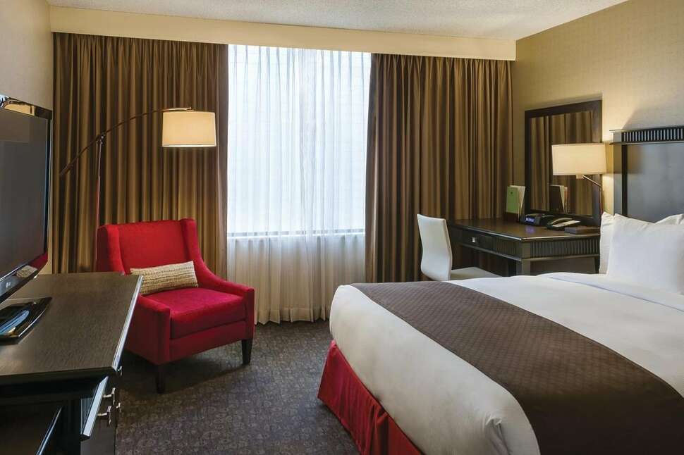 Ein Foto DoubleTree by Hilton Los Angeles Downtown