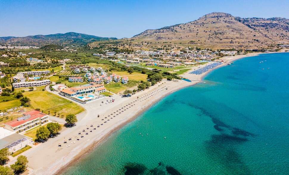 Een foto van het strand bij Lardos Bay Hotel