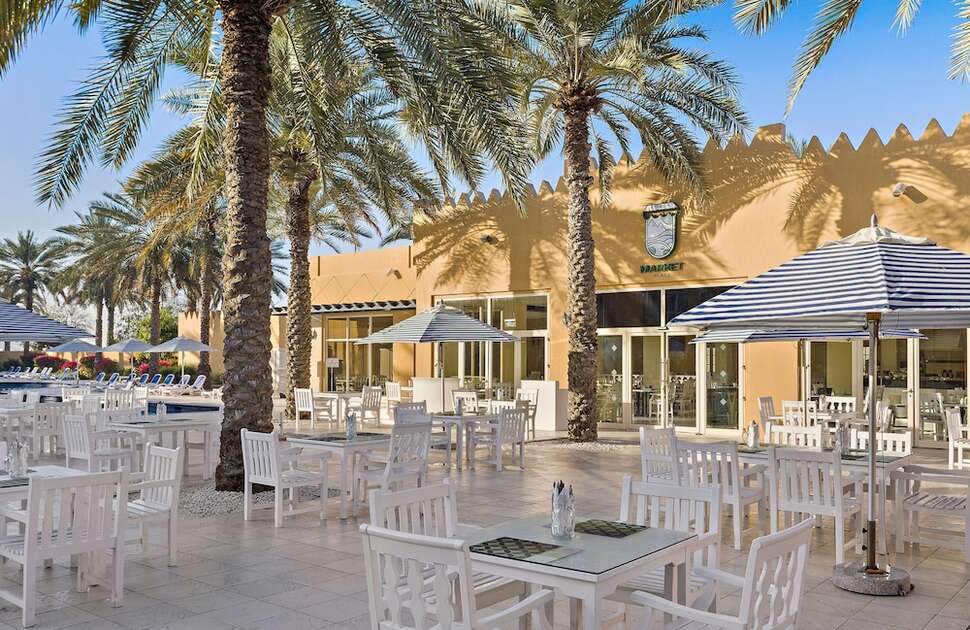 Een foto van Al Hamra Village Hotel