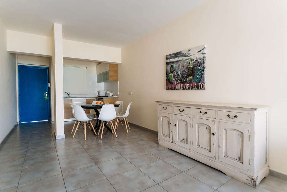 Een foto van Vrachia Beach Hotel & Suites