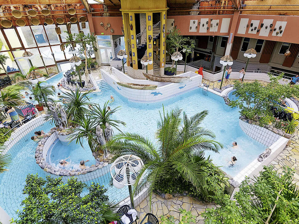 Een foto van het zwembad bij Center Parcs Park Nordseekuste