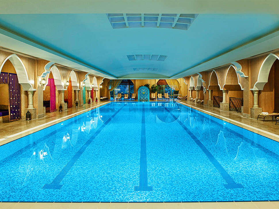 Een foto van het zwembad bij Spice Hotel & Spa